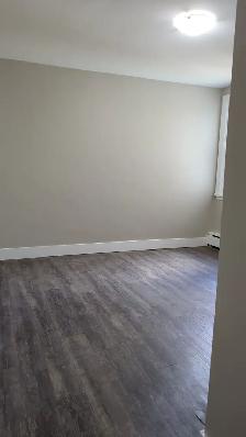 Modern 1 Bedroom Apartment Just Steps Away From Western Fair - Photo 2