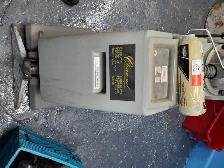 INDUSTRIAL CARPET CLEANING MACHINE $100.00 - Photo 6
