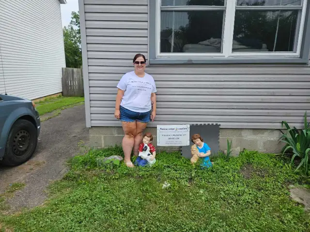paint lawn ornaments