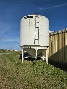 Hopper Bins Westeel 1412 - Photo 2
