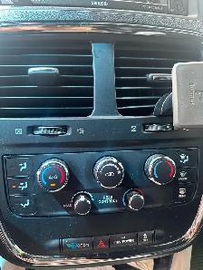2015 Dodge Caravan SXT - Photo 4