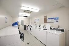 Cozy Downtown 1Bed/1Bath,Large Balcony,In-Unit Storage, Sept/Oct - Photo 13
