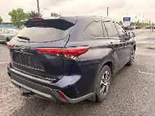 2022 Toyota Highlander XLE - Photo 6