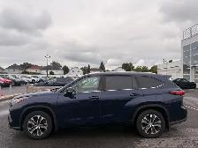2022 Toyota Highlander XLE - Photo 7