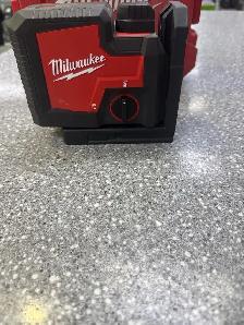 Milwaukee 3510 Rechargable 3 Point Green Laser Kit W/Case - Photo 2