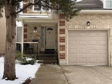 Spacious Two Bed Rooms Available in Prime South Guelph Location