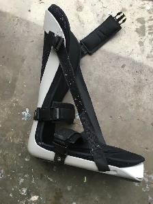 FOR SALE ONE Air/CAST Select Standard Walking BootAS PICTURED - Photo 2