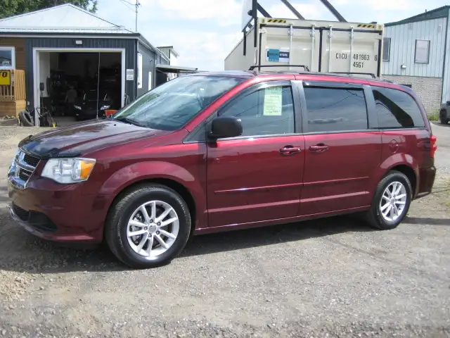 2017 DODGE GRAND CARAVAN SXT