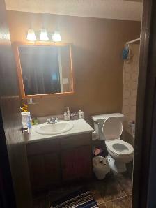 ROOM FOR RENT - LETHBRIDGE Unit 2, 910 Columbia Boulevard, West - Photo 2