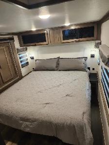 2022 Forest River Sabre Fifth Wheel - Model: Cobalt - FFL - Photo 15