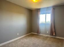 3 Bed 1.5 Bath Duplex with Garage in Crystal Landing Avail Now! - Photo 5
