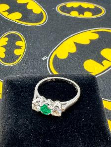 Beautiful 18KT White Gold Diamond & Emerald Ring (#3002) - Photo 4