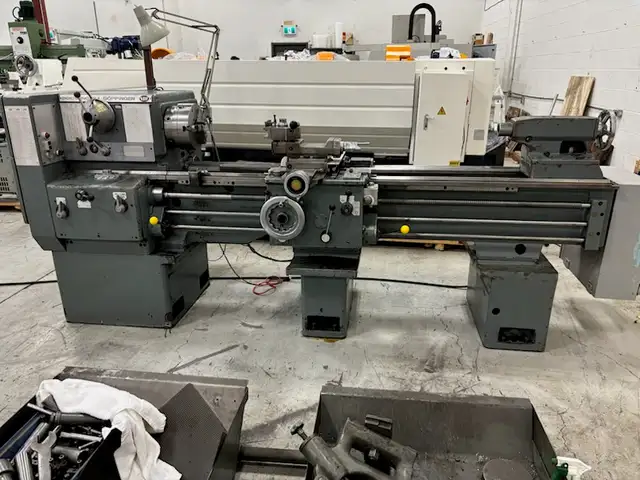 VDF BOERINGER 18" X 60" LATHE