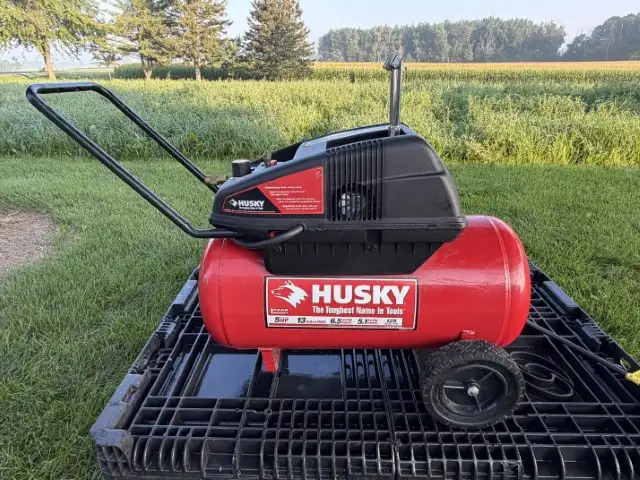 Husky 13-Gallon Portable Air Compressor