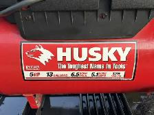 Husky 13-Gallon Portable Air Compressor - Photo 2