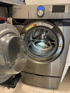 Beautifully Maintained Samsung Washer & Dryer Set — With Pedesta - Photo 4