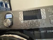 Beautifully Maintained Samsung Washer & Dryer Set — With Pedesta - Photo 8