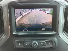 2021 Chevrolet Silverado 2500HD Custom / 4X4 / 6.6L VORTEC / CRE - Photo 24