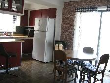 Best rooms for student, professional short/long term! - Photo 4