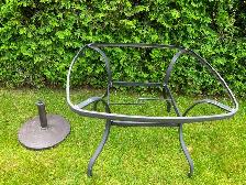 Table patio sans vitre de 42 pouces de diamètre  Base de parasol - Photo 2