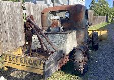 1939 GMC, 250 C.I. 6 Cylinder, PTO transmission winch tow truck - Photo 9