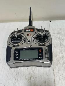 Spektrum DX8 Transmitter