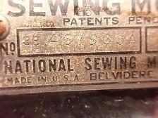 vintage sewing machine - Photo 7