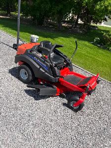 Simplicity 38' Zero Turn Kohler Motor - Photo 2