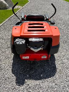 Simplicity 38' Zero Turn Kohler Motor - Photo 4