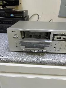 JVC KD-D2 Stereo Cassette Deck - Photo 2