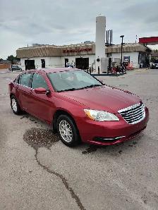 2013 Chrysler 200, fresh safety, clean title - Photo 5