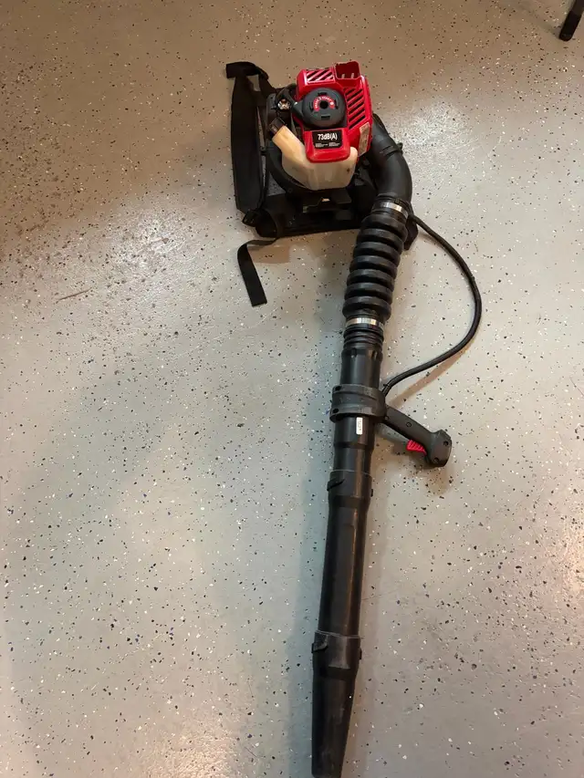 leaf blower