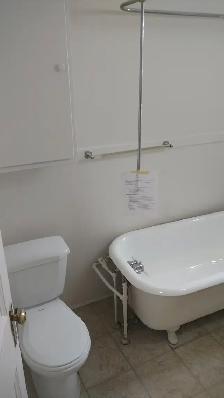 3 Bedroom Sandy Hill Apartment for Rent (173 Daly Ave) - Photo 7