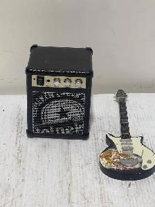 Queen Guitar Miniature with Heineken Speaker
