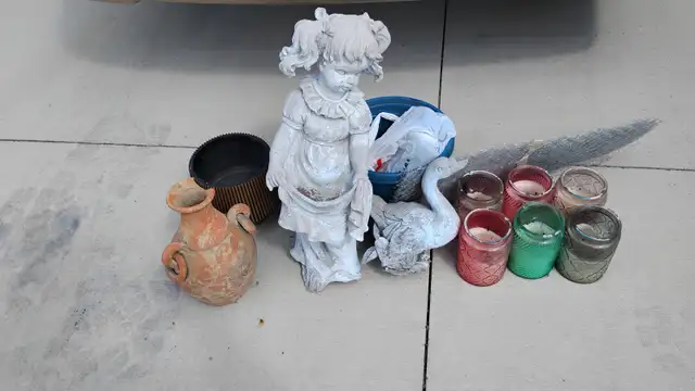 Free: garden ornaments and citronella candles
