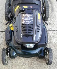 YARDWORKS REAR BAG GAS LAWNMOWER - Photo 4