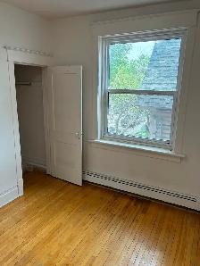 2 Bedroom Glebe Apartment for Rent (585 O'Connor St) - Photo 10