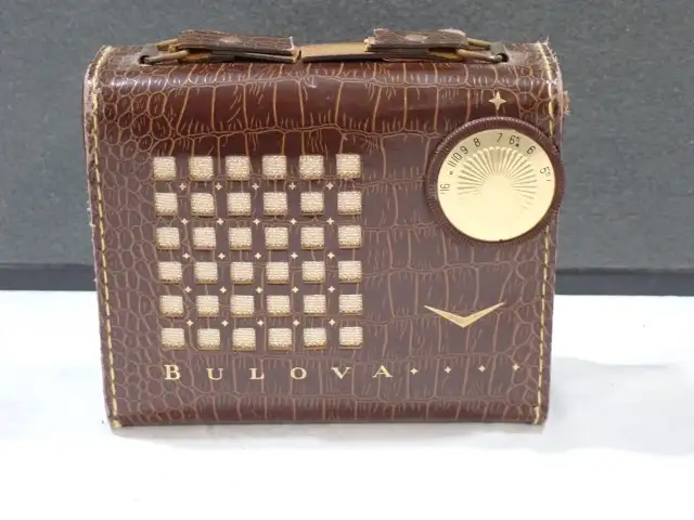 Bulova Radio in Leather