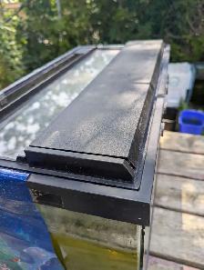Used Fish Tank, Guppies and Water Lily - Photo 3