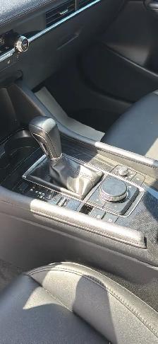 2024 Mazda3 Sport - Photo 8