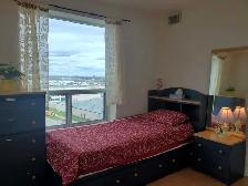 Hiring FEMALE Hairstylist  / Aesthetician - Photo 6