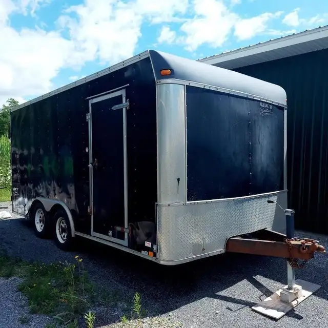 Lot # : 2 - 16' x 8' Utility Trailer - Extra Wide