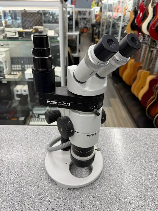 Wild M8 Microscope