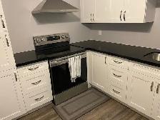 Premium Quartz Countertops On Sale - Photo 4
