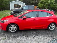 2018 Chevy Cruze hatchback for sale - Photo 2