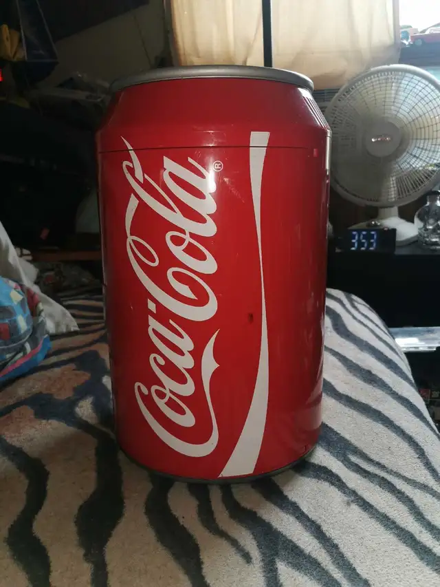 MINI COKE CAN FRIDGE