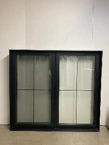 10899BH Fenêtre Battant HYBRIDE Noir Çarrelage  noir int. 60x54