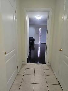 Private Room in 1-Bedroom Basement – $500/Month – Brampton - Photo 3