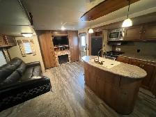 2016 Trailmaster 288ISL BUNKS, REAR BATHROOM, SECOND ACCESS - Photo 14