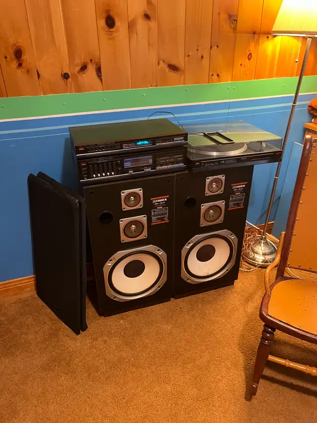 1980’s Stereo for sale